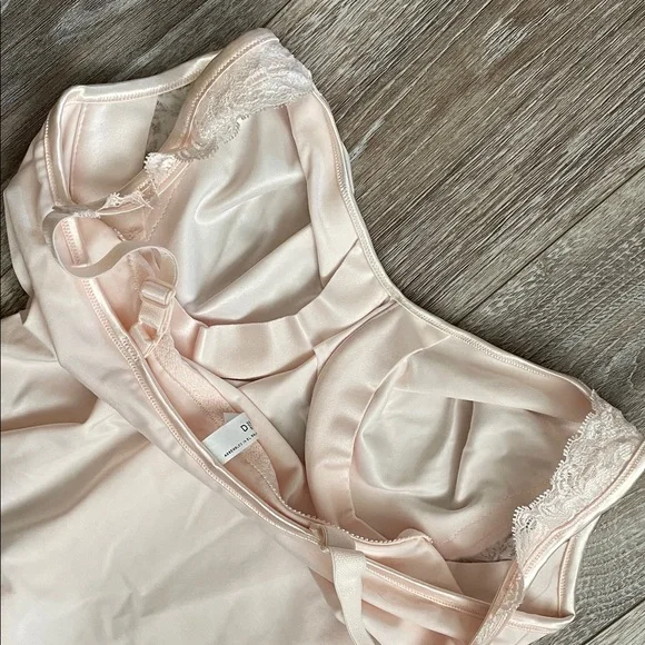 Bali Bra Cami 38D Pink Lace Adjustable Straps Underwire - Picture 9 of 9